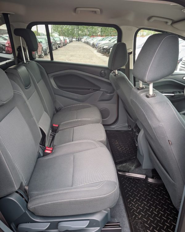 Ford Grand C-Max - Image 13