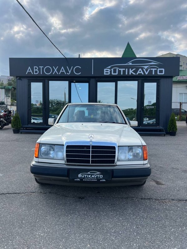 Mercedes-Benz E-Класс W124 S124 C124 A124 · Рестайлинг - Image 2
