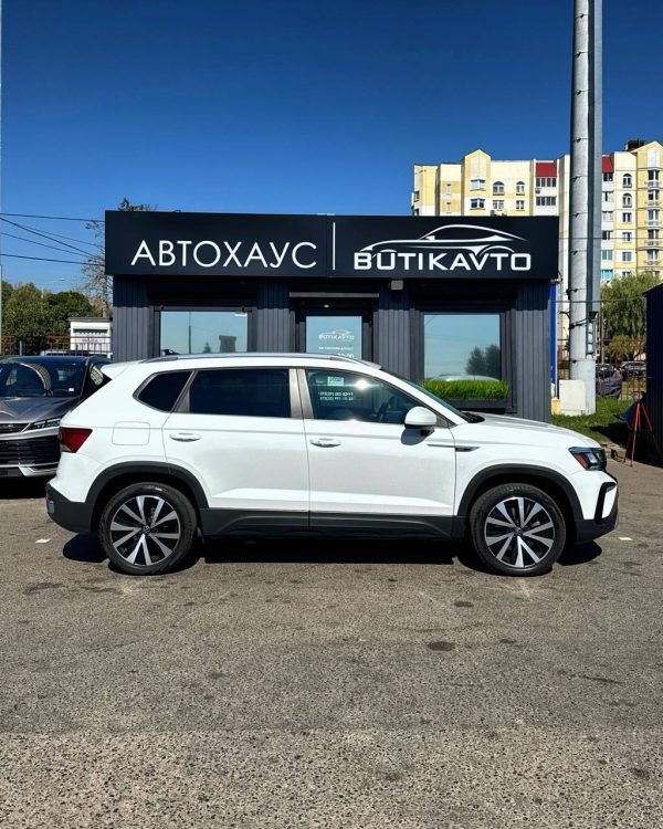 Volkswagen Taos  I - Image 7