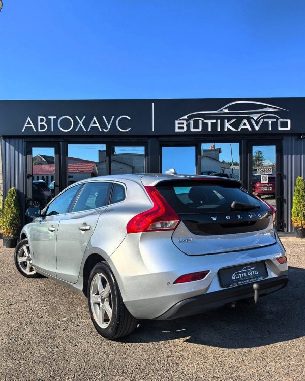 Volvo V40 II - Image 4