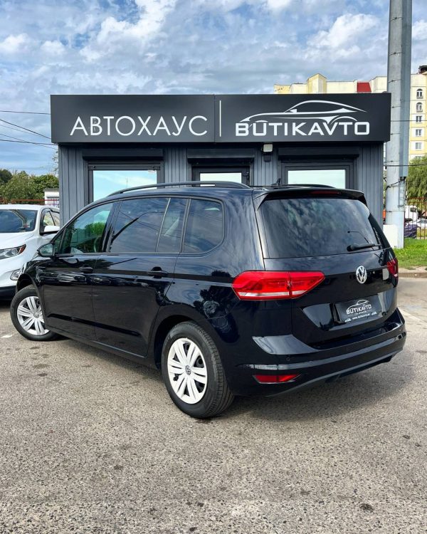 Volkswagen Touran II - Image 4