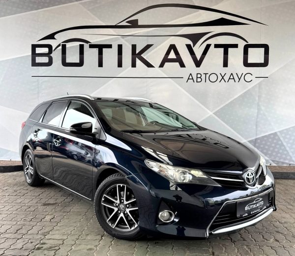 Toyota Auris II (E180)