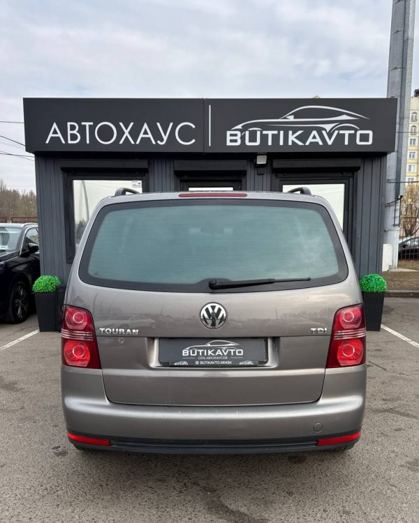VOLKSWAGEN TOURAN - Image 5