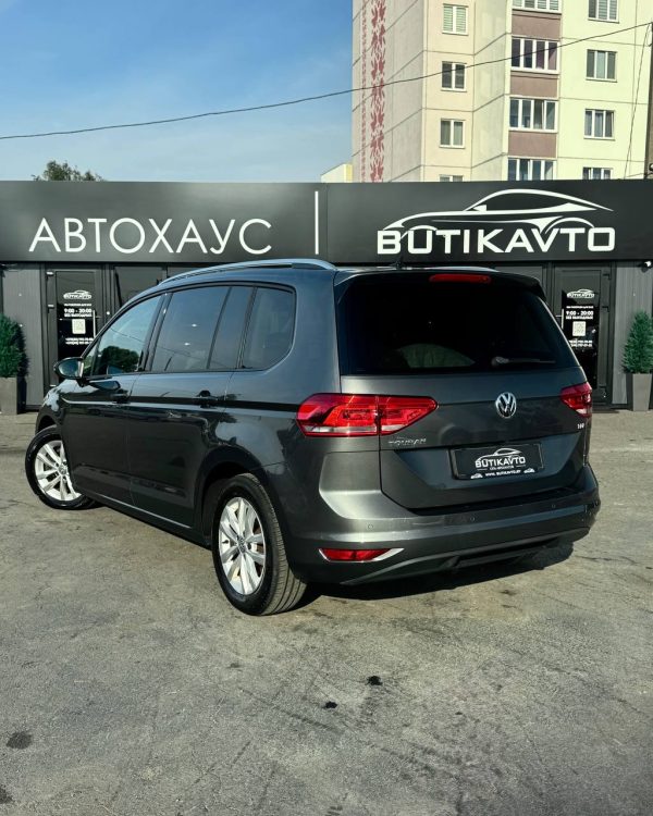 Volkswagen Touran II - Image 5