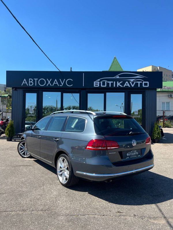 Volkswagen Passat B7 - Image 5