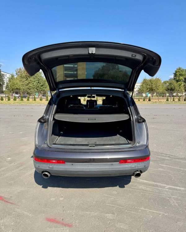 Audi Q7 4L - Image 13