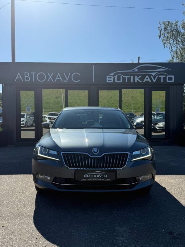 Skoda Superb III - Image 2