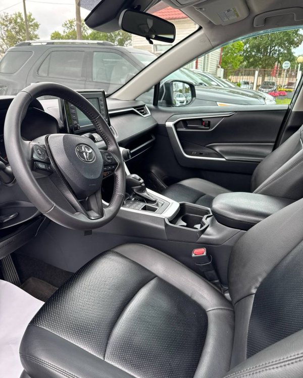 Toyota RAV4 V (XA50) - Image 10