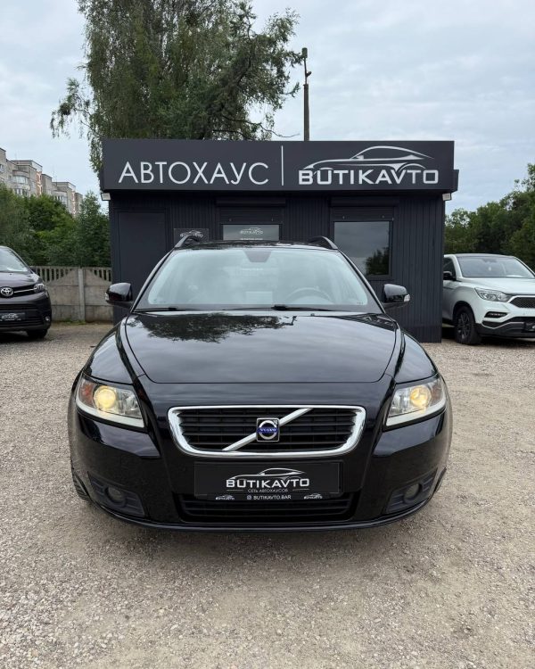 Volvo V50 I · Рестайлинг - Image 2