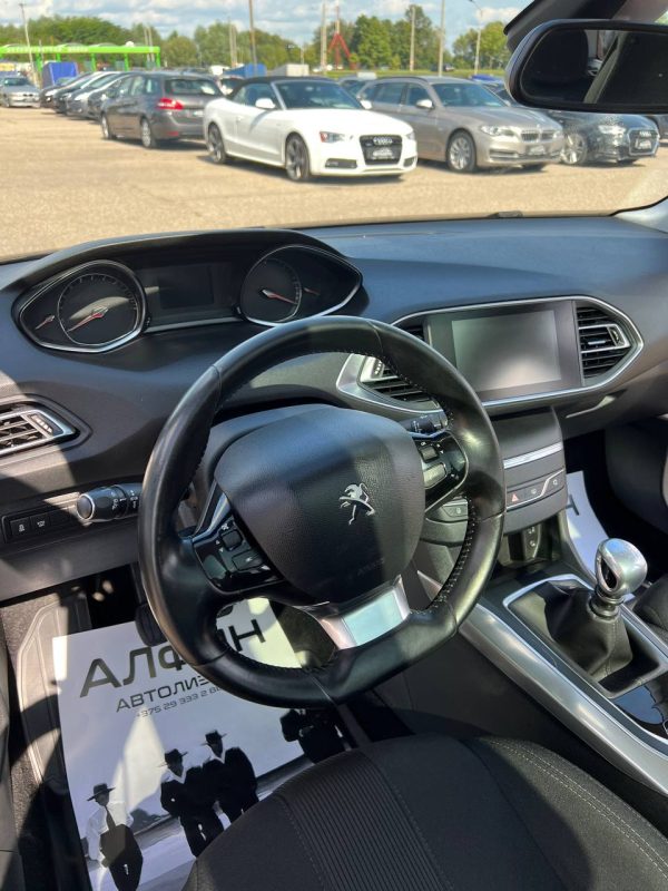 Peugeot 308 T9 - Image 13