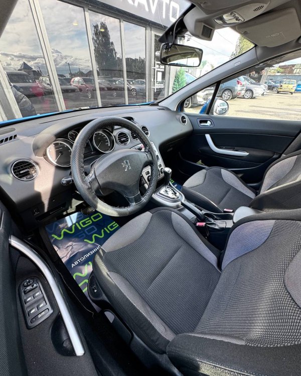 Peugeot 308 T7 - Image 10
