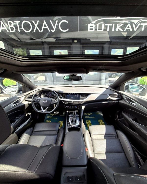 Opel Insignia - Image 10