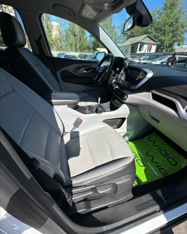GMC Terrain II - Image 12