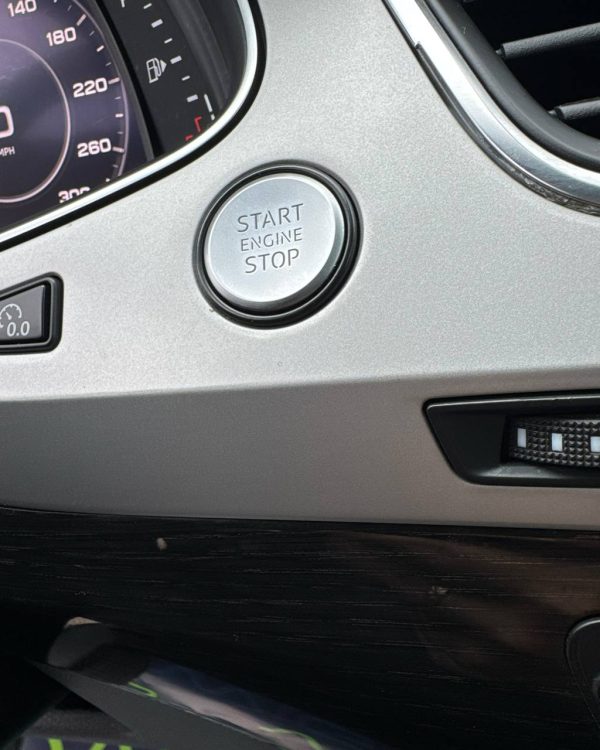 Audi Q7 4M - Image 30