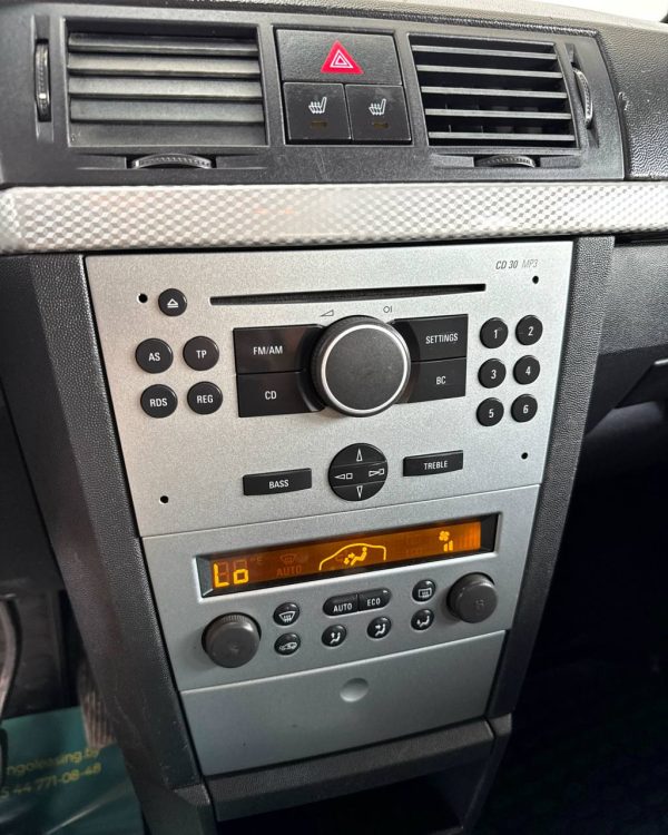 Opel Meriva I · Рестайлинг - Image 12
