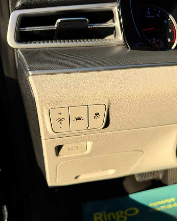 Kia K5 III - Image 20