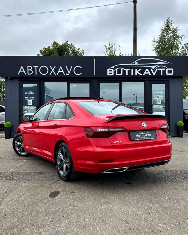 Volkswagen Jetta VII - Image 5