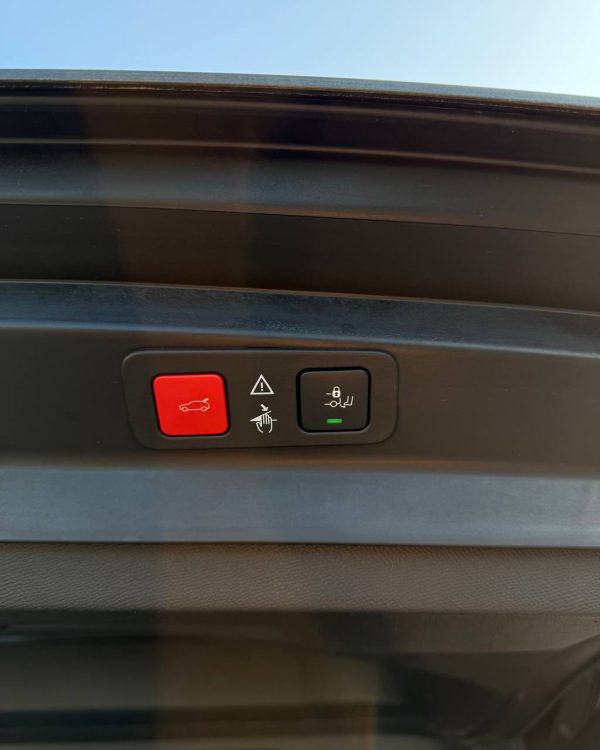 Peugeot 5008 II - Image 14