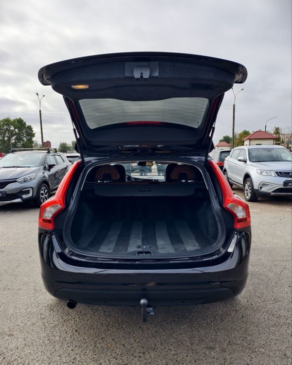 Volvo V60 I - Image 12
