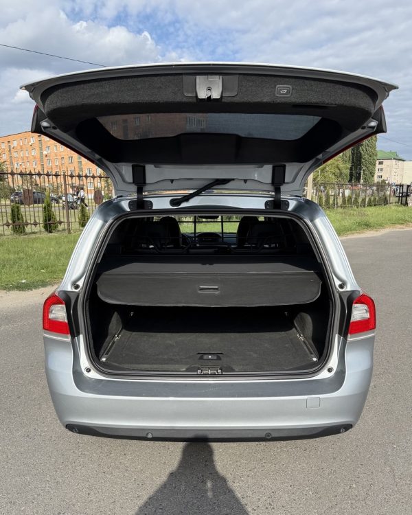 Volvo V70 III · Рестайлинг - Image 12