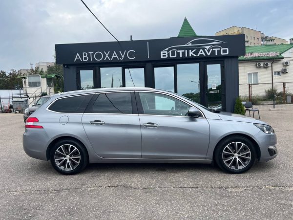 Peugeot 308 T9 - Image 8