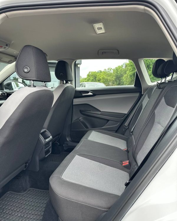 Volkswagen Taos  I - Image 8
