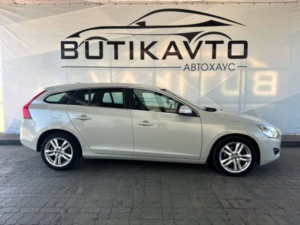 Volvo V60 I - Image 8