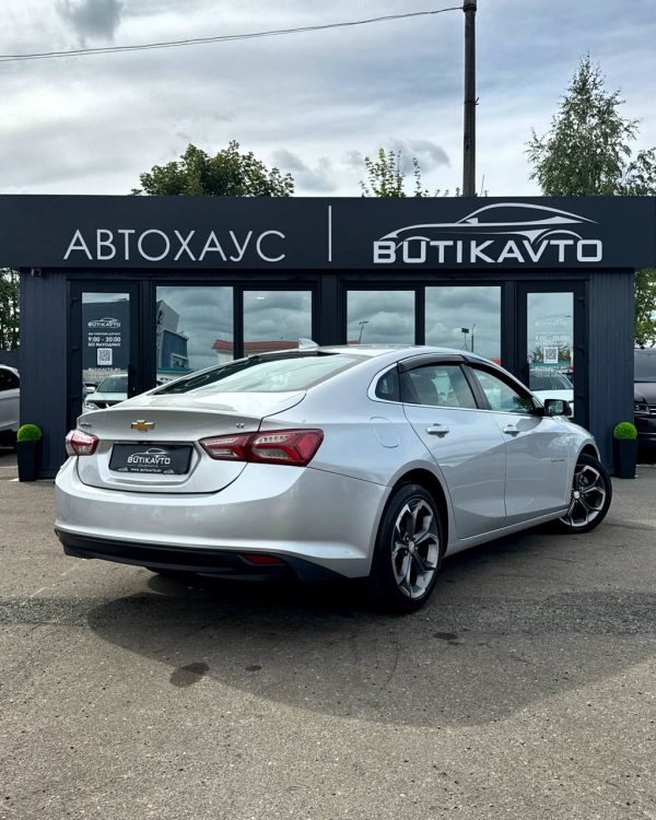 Chevrolet Malibu IX · Рестайлинг - Image 7