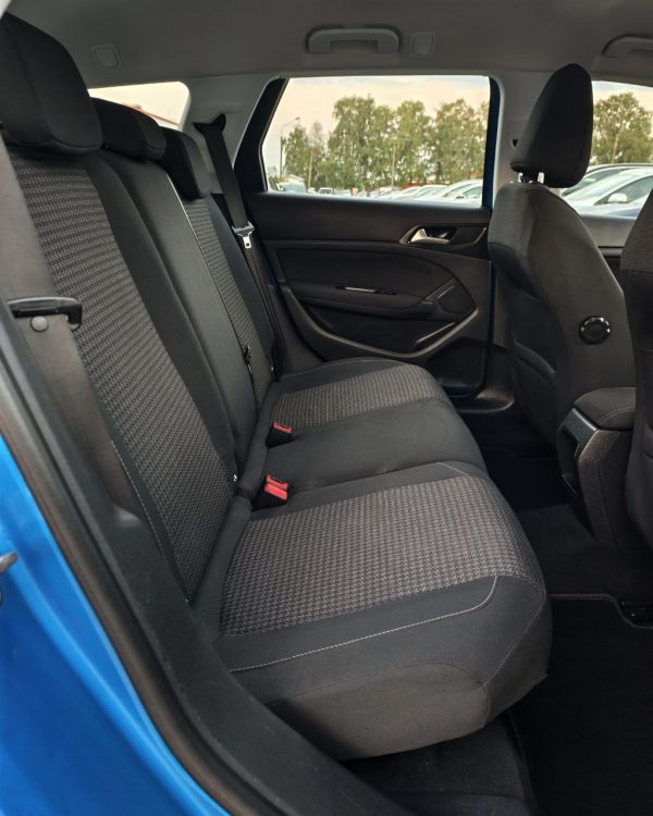 Peugeot 308 T9 · Рестайлинг - Image 13