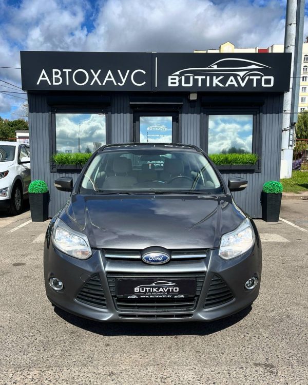 Ford Focus III - Image 2