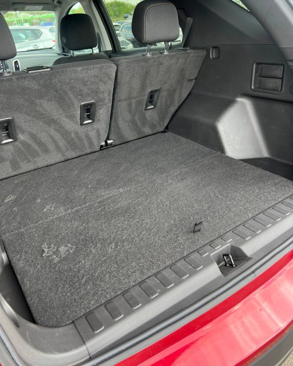 Chevrolet Equinox - Image 14
