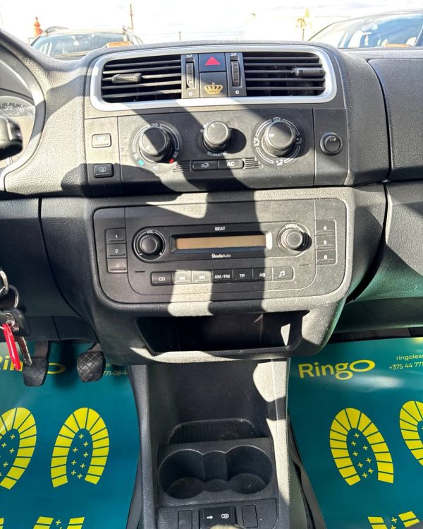 Skoda Fabia 5J - Image 13
