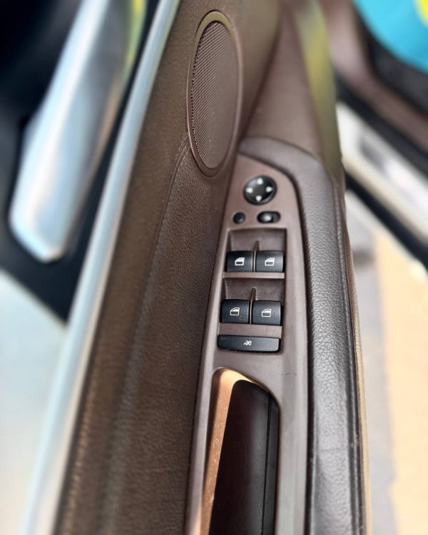 BMW X5 E70 - Image 16