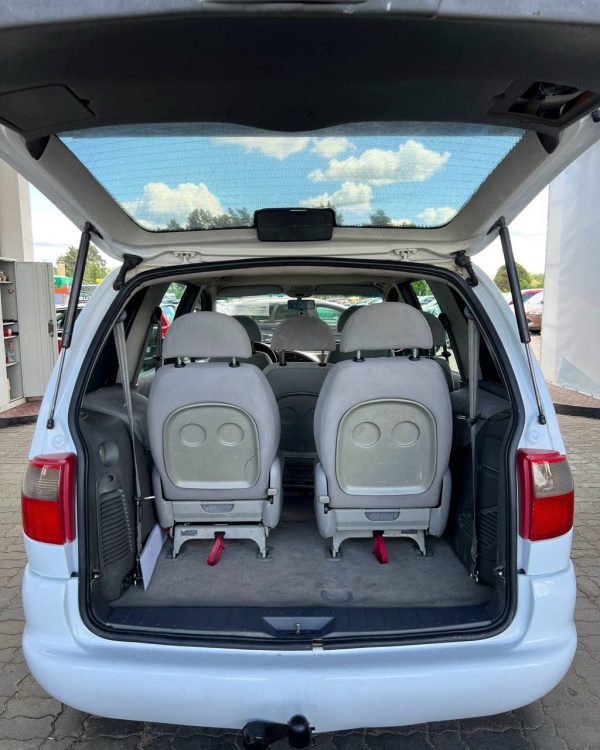 Ford Galaxy I - Image 13