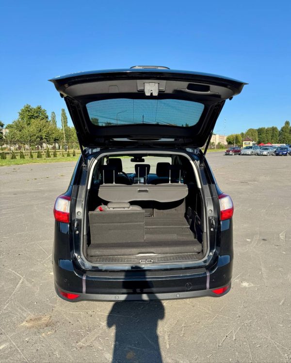 Ford Grand C-Max II - Image 13