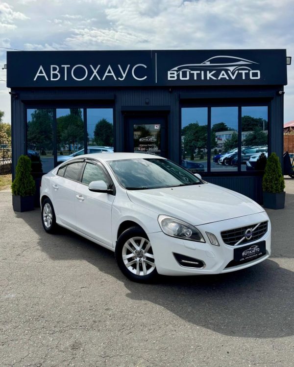 Volvo S60 II