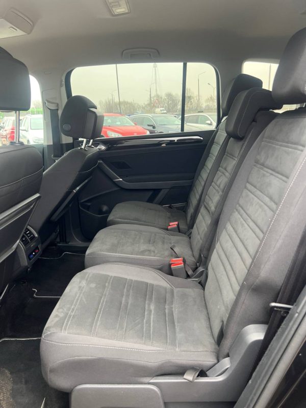 Volkswagen Touran - Image 14