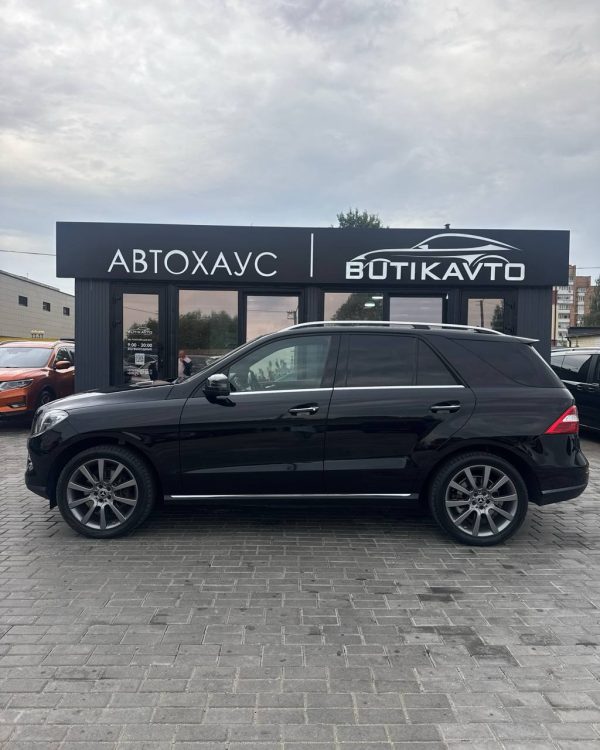 Mercedes-Benz GLE W166 - Image 13
