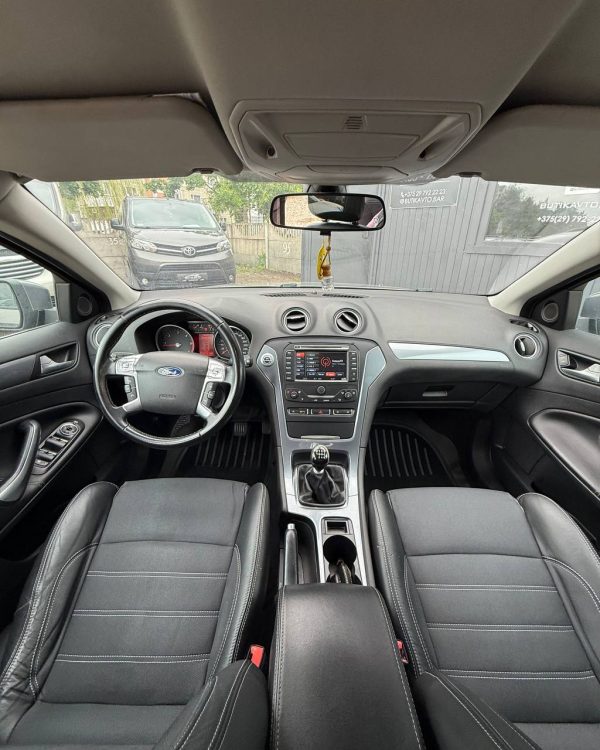 FORD MONDEO - Image 9