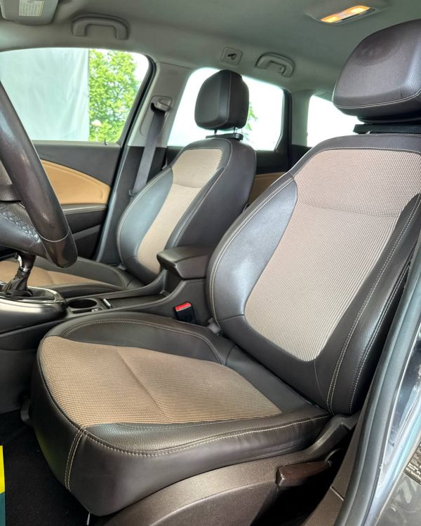 Opel Astra J - Image 10