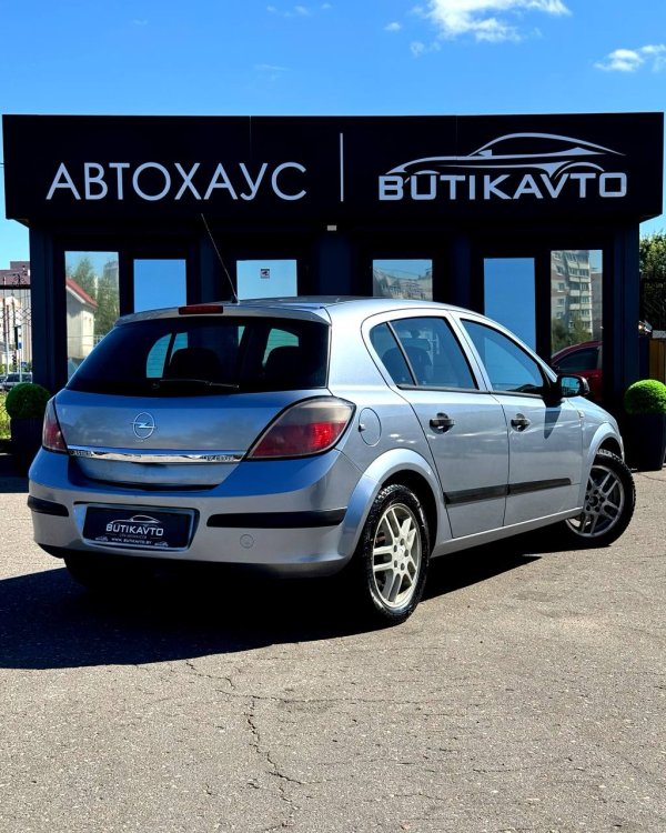 Opel Astra H - Image 6