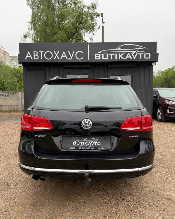 Volkswagen Passat B7 - Image 5