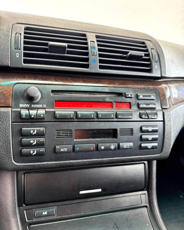 BMW 3 серия E46 · Рестайлинг - Image 12