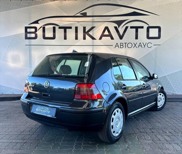 Volkswagen Golf IV - Image 7