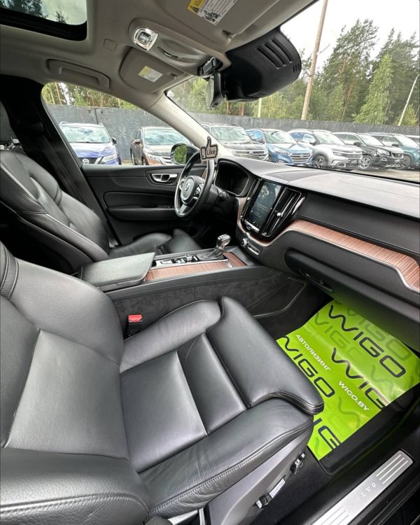 Volvo XC60 II - Image 11