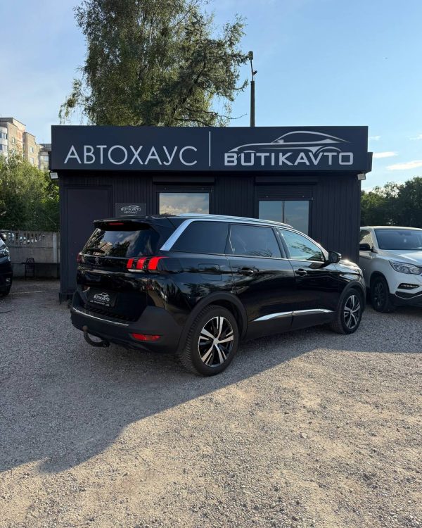 Peugeot 5008 II - Image 6