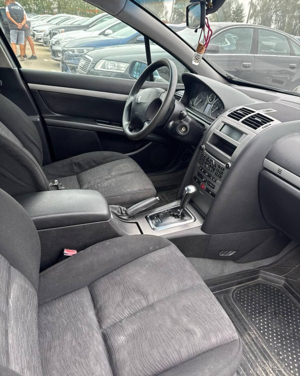 Peugeot 407 I - Image 13