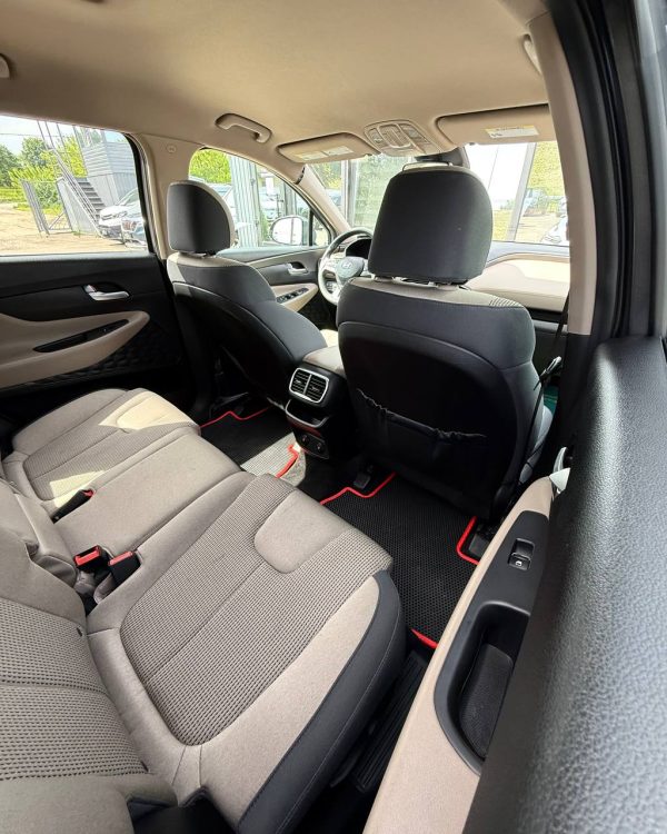 HYUNDAI SANTA FE - Image 11