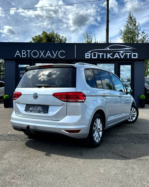 Volkswagen Touran II - Image 7