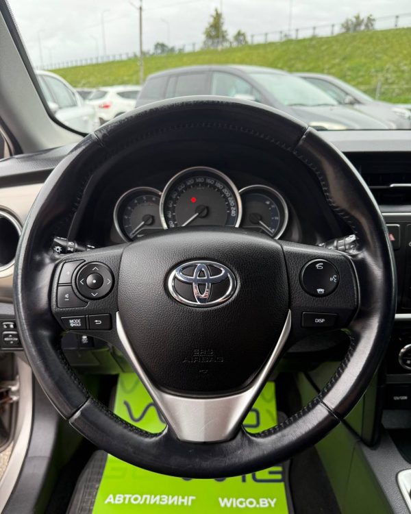 Toyota Auris II (E180) - Image 12